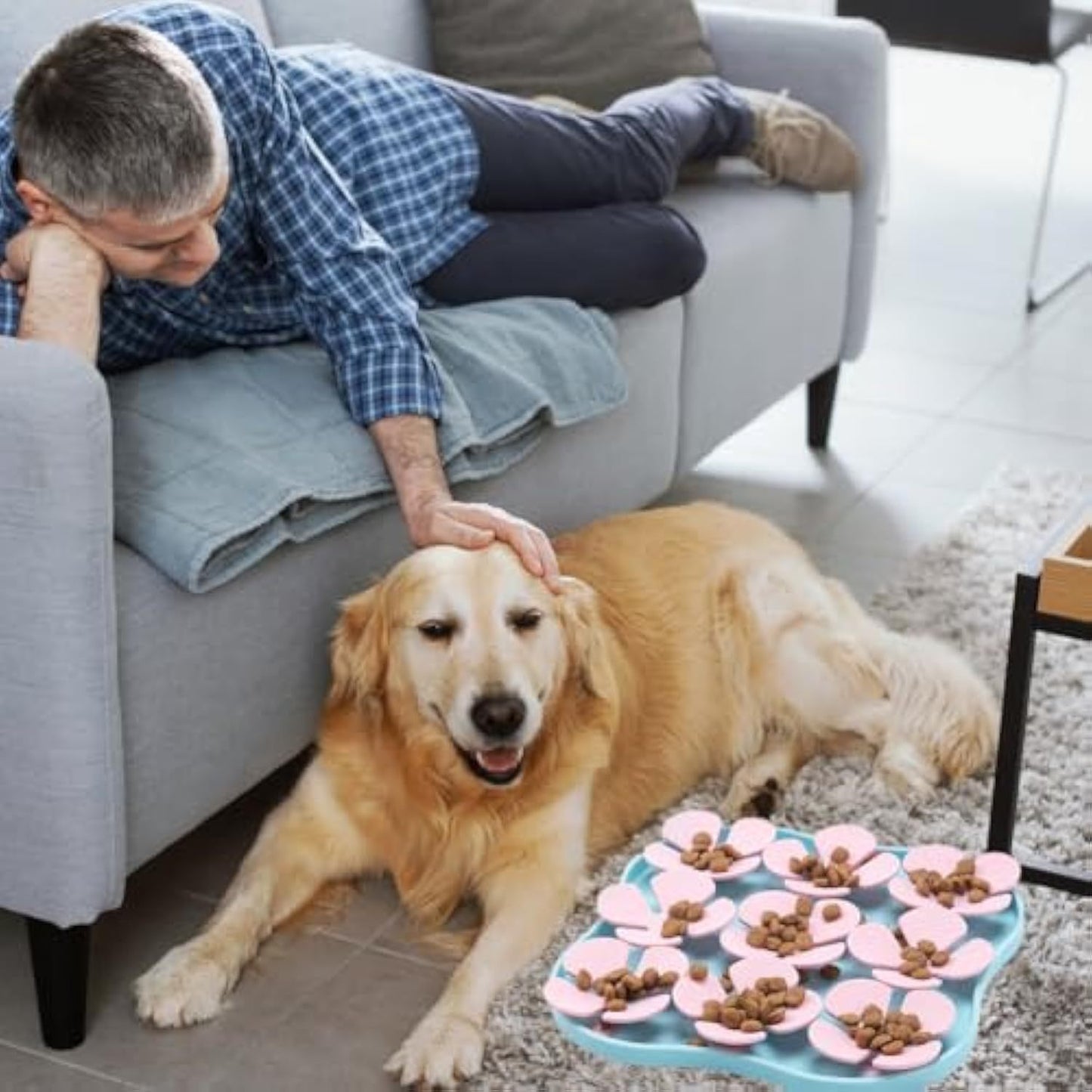 Furfamilyclub Eating Pet Calming Mat with pink flower design and dog eating dry food on floor